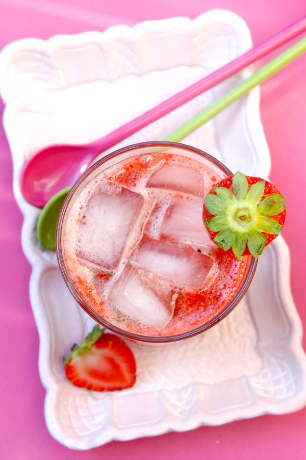 limonade à la fraise sweet table